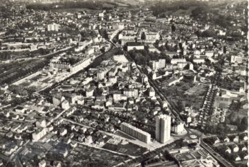 Chambéry capitale des ducs de Savoie vue aérienne